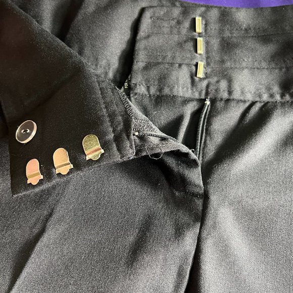 📌Tracy Evans Timeless Black Dress Shorts - Picture 3 of 13